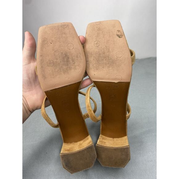 By Far Tanya Tan Neutral Slip On Heel Sandals Modern Minimalist Women's 40 US 10 - Picture 9 of 12